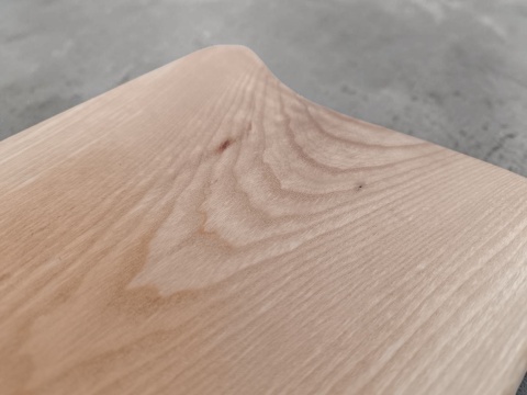 Solidna deska kuchenna z jesiona 44x20x4 cm - masywna, z rączką