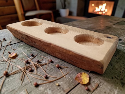 Świecznik jesionowy live edge - 3x tealight, naturalna ozdoba stołu