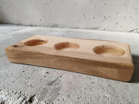 Świecznik jesionowy live edge - 3x tealight, naturalna ozdoba stołu